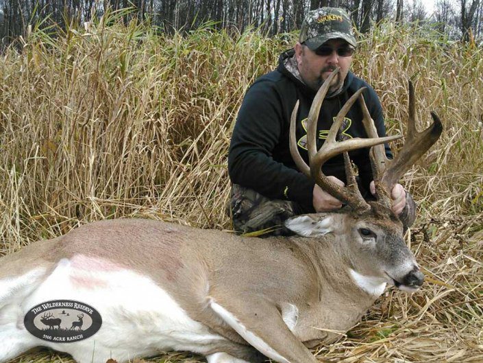 Guided Whitetail Deer Hunt Upper Michigan